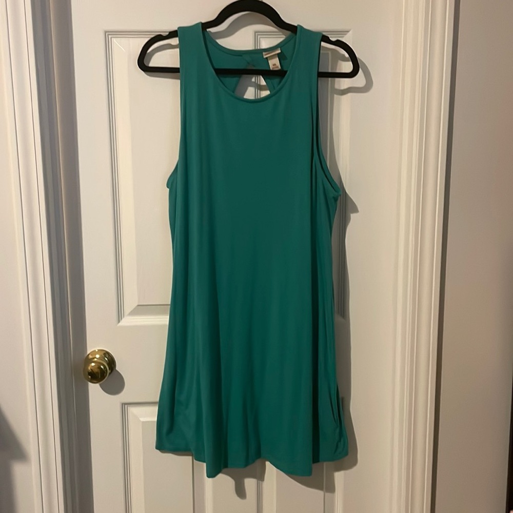 Green dress